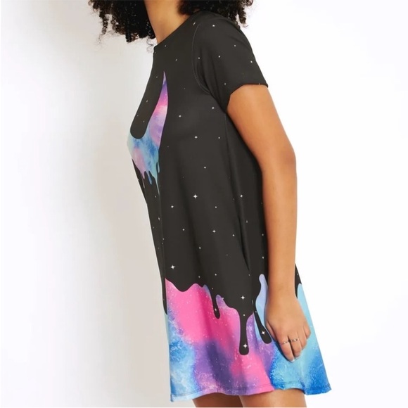 BlackMilk | Limited Edition Galaxy Melt Swing Tee Dress - Picture 7 of 11
